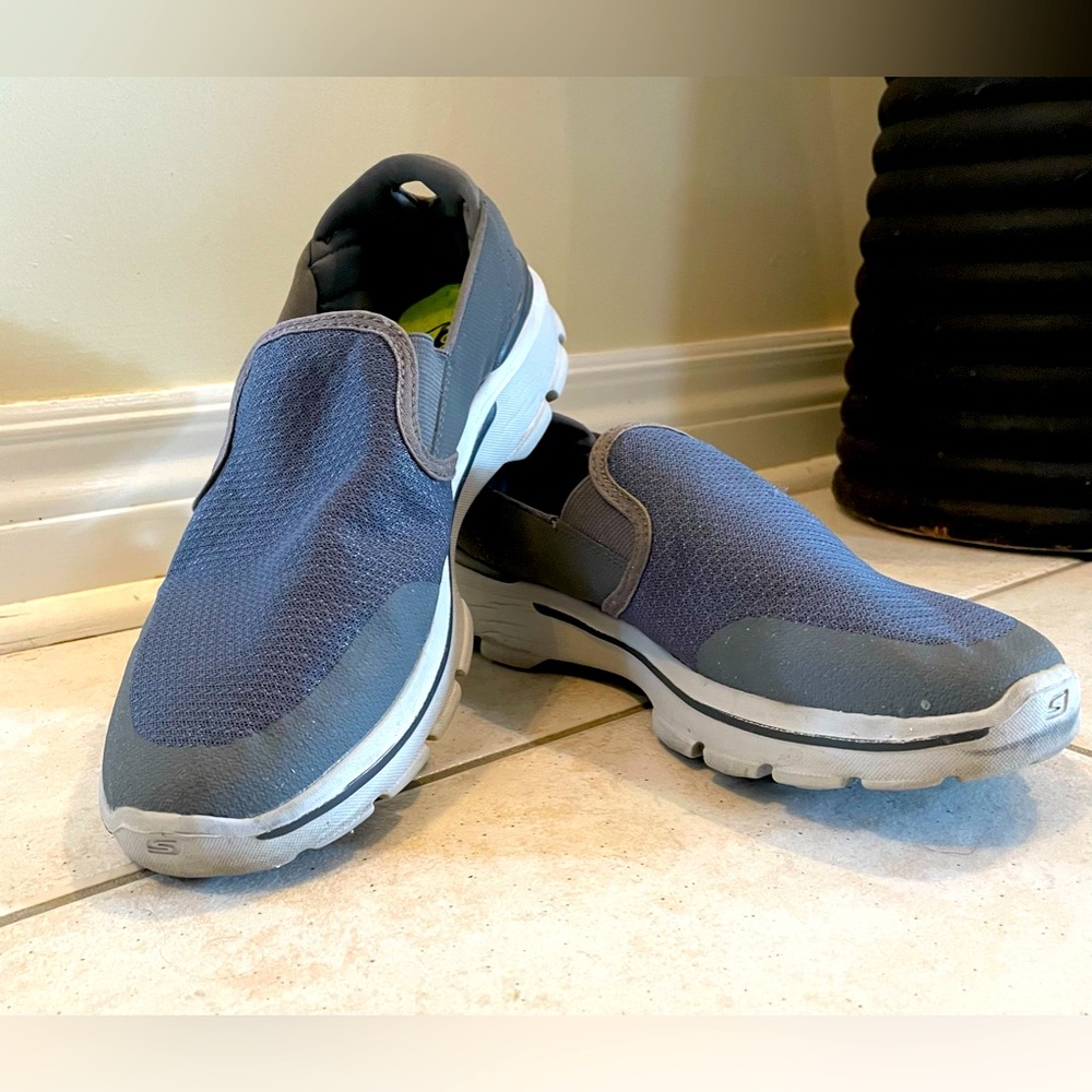 Men’s Skechers GoWalk 3 Walking Shoe